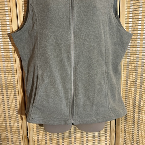 Land's End Gray Polartec Fleece Zip Front Vest Vintage 1990s Y2K XL/18 - Picture 7 of 16